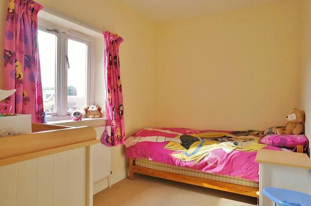  Image of 5 bedroom Detached house for sale in Faringdon Road Southmoor Abingdon OX13 at Faringdon Road  Southmoor, OX13 5BG