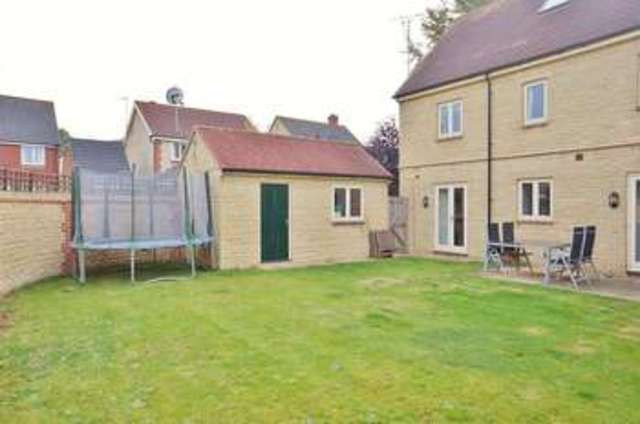  Image of 5 bedroom Detached house for sale in Faringdon Road Southmoor Abingdon OX13 at Faringdon Road  Southmoor, OX13 5BG