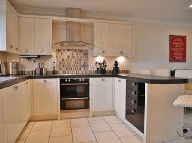  Image of 5 bedroom Detached house to rent in Faringdon Road Southmoor Abingdon OX13 at Faringdon Road  Southmoor, OX13 5BG