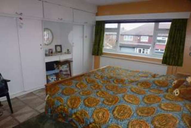  Image of 4 bedroom Detached house for sale in Farlands Drive Didsbury Manchester M20 at FARLANDS DRIVE EAST DIDSBURY MANCHESTER, M20 5GB
