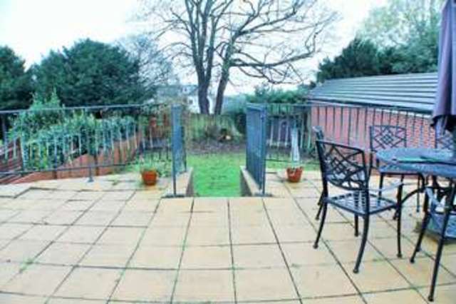  Image of 2 bedroom Detached house to rent in Old Rectory Road Farlington Portsmouth PO6 at Farlington Portsmouth Hampshire, PO6 1AH