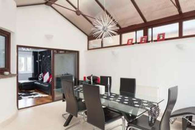  Image of 4 bedroom Detached house for sale in Havant Road Farlington Portsmouth PO6 at Farlington Portsmouth Hampshire, PO6 1AA