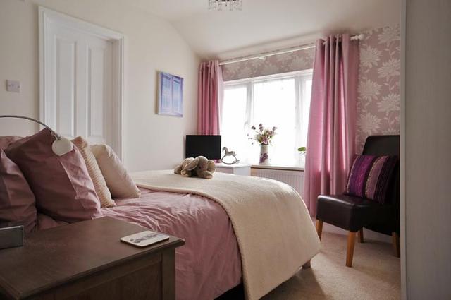  Image of 3 bedroom Semi-Detached house for sale in Farm Road Abingdon OX14 at Abingdon, OX14 1NE