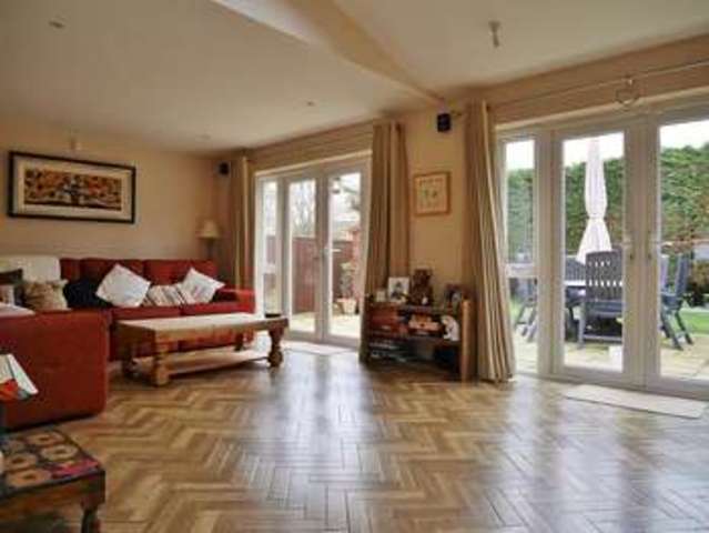  Image of 3 bedroom End of Terrace for sale in Fennel Way Abingdon OX14 at Abingdon, OX14 3TL