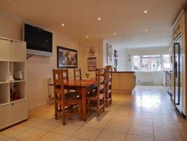  Image of 3 bedroom End of Terrace for sale in Fennel Way Abingdon OX14 at Abingdon, OX14 3TL