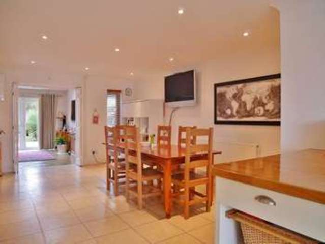  Image of 3 bedroom End of Terrace for sale in Fennel Way Abingdon OX14 at Abingdon, OX14 3TL