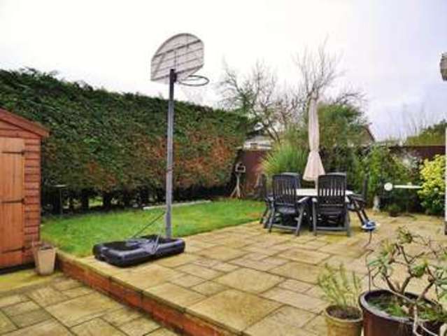 Image of 3 bedroom End of Terrace for sale in Fennel Way Abingdon OX14 at Abingdon, OX14 3TL