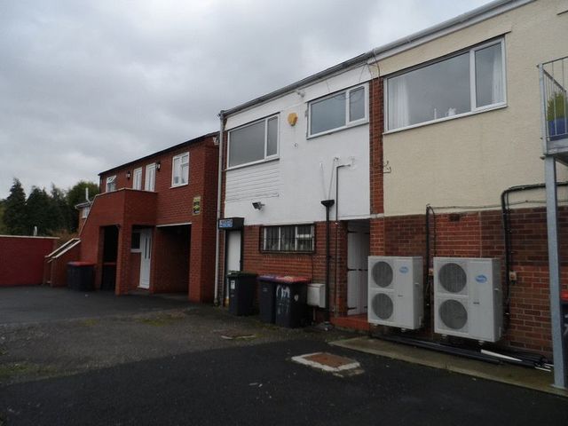  Image of 2 bedroom Flat to rent in Fieldhouse Drive Muxton Telford TF2 at Fieldhouse Drive Muxton Telford, TF2 8JQ