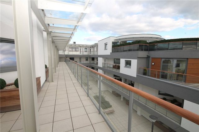  Image of 3 bedroom Apartment for sale in Flower Lane London NW7 at London  Mill Hill, NW7 2JL