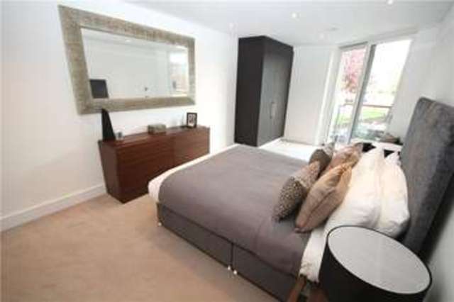  Image of 2 bedroom Apartment for sale in Flower Lane London NW7 at London  Mill Hill, NW7 2JL