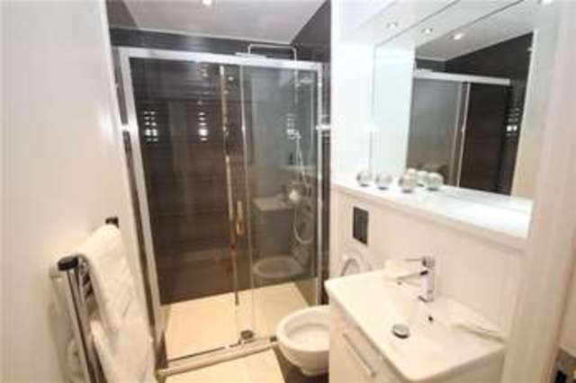  Image of 2 bedroom Apartment for sale in Flower Lane London NW7 at London  Mill Hill, NW7 2JL