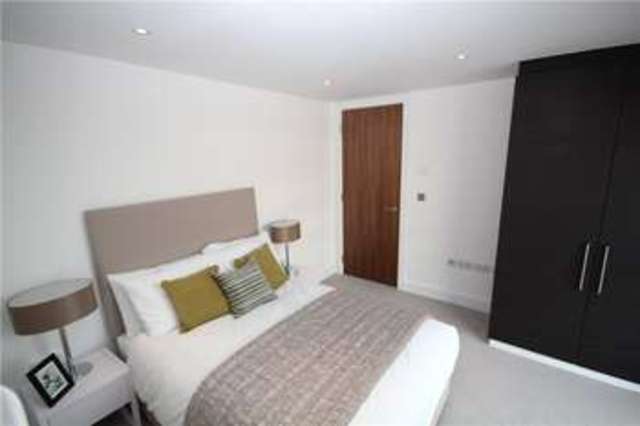  Image of 2 bedroom Apartment for sale in Flower Lane London NW7 at London  Mill Hill, NW7 2JL