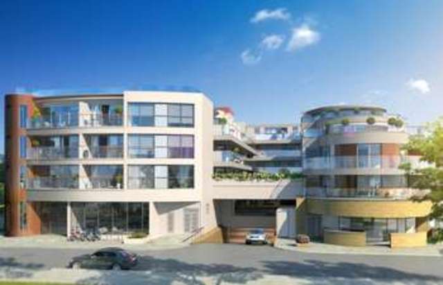  Image of 2 bedroom Apartment for sale in Flower Lane London NW7 at London  Mill Hill, NW7 2JL