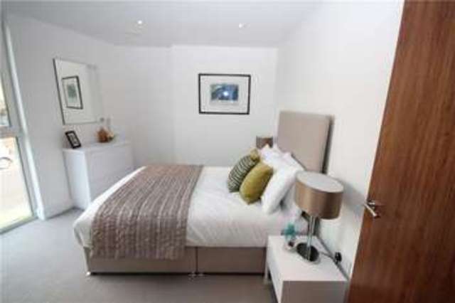  Image of 2 bedroom Apartment for sale in Flower Lane London NW7 at London  Mill Hill, NW7 2JL