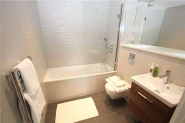  Image of 2 bedroom Apartment for sale in Flower Lane London NW7 at London  Mill Hill, NW7 2JL