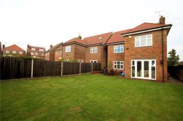  Image of 6 bedroom Detached house for sale in Flora Close Stanmore HA7 at Stanmore Middx Stanmore, HA7 4PY