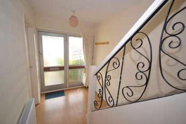  Image of 3 bedroom Property to rent in Forest Close Newport NP19 at Forest Close  Newport, NP19 8LX