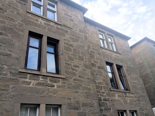  Image of 2 bedroom Flat to rent in Fullarton Street Dundee DD3 at Law Dundee Dundee, DD3 6DF