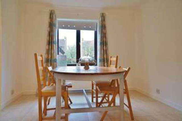  Image of 4 bedroom Detached house for sale in Gardiner Close Abingdon OX14 at Abingdon, OX14 3YA