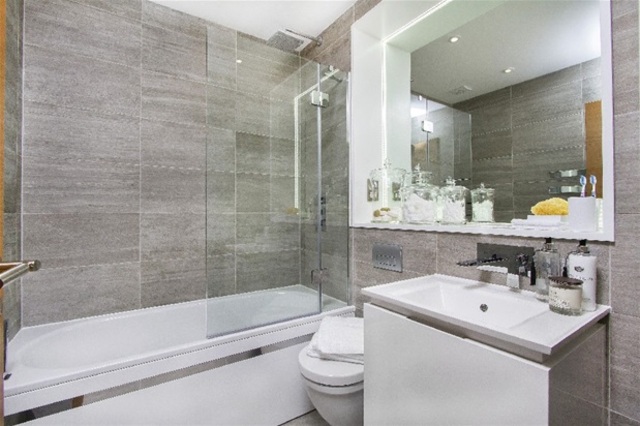  Image of 2 bedroom Flat for sale in Gipsy Road London SE27 at Crystal Palace, SE27 9QS