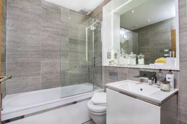  Image of 2 bedroom Flat for sale in Gipsy Road London SE27 at Crystal Palace, SE27 9QS