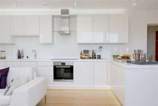  Image of 2 bedroom Flat for sale in Gipsy Road London SE27 at Crystal Palace, SE27 9QS