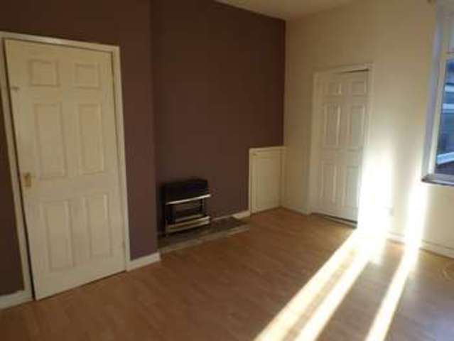  Image of 2 bedroom Flat to rent in Glebe Terrace Dunston Gateshead NE11 at Glebe Terrace  Dunston, NE11 9NQ