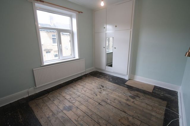  Image of 2 bedroom Detached house to rent in Gordon Street Elland HX5 at Gordon Street  Elland, HX5 0AG
