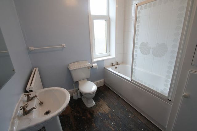  Image of 2 bedroom Detached house to rent in Gordon Street Elland HX5 at Gordon Street  Elland, HX5 0AG