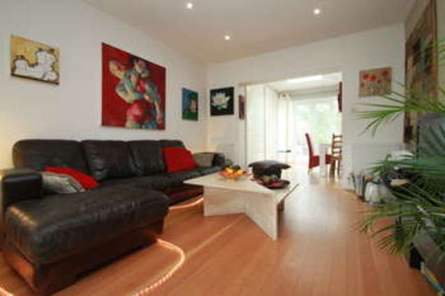  Image of 3 bedroom Semi-Detached house for sale in Grand Avenue Berrylands Surbiton KT5 at Surbiton Surrey, KT5 9JA