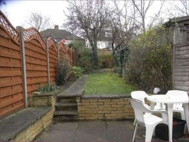  Image of 3 bedroom Semi-Detached house for sale in Grasvenor Avenue Barnet EN5 at Grasvenor Avenue  Barnet, EN5 2BZ
