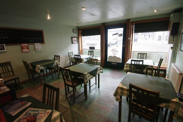  Image of 2 bedroom Property for sale in Halifax Road Ripponden Sowerby Bridge HX6 at Halifax Road  Ripponden, HX6 4DA