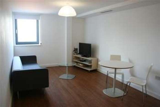  Image of 1 bedroom Property to rent in Beeston Road Holbeck Leeds LS11 at Leeds, LS11 6AD