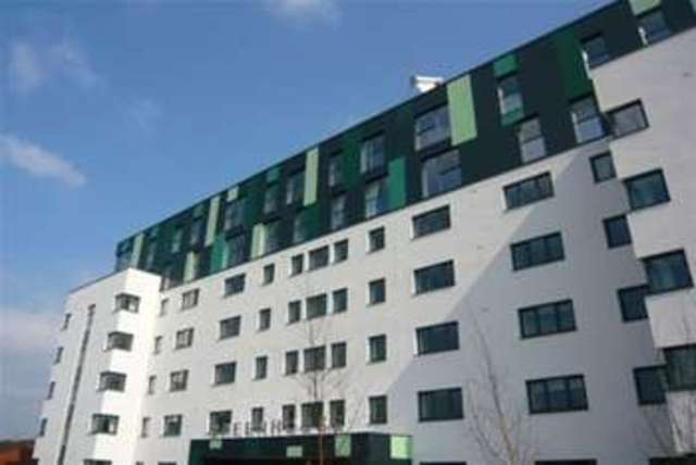  Image of 1 bedroom Property to rent in Beeston Road Holbeck Leeds LS11 at Leeds, LS11 6AD