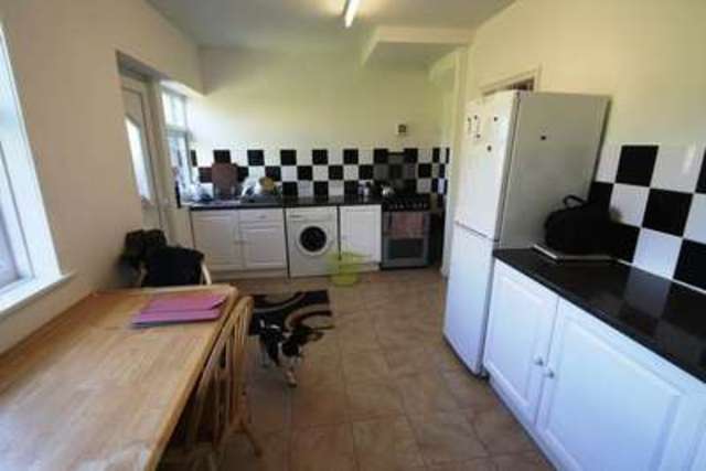  Image of 3 bedroom Semi-Detached house for sale in Greystone Avenue Elland HX5 at Greystone Avenue  Elland, HX5 0QH
