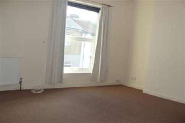  Image of 2 bedroom Detached house to rent in Guildford Road Portsmouth PO1 at Portsmouth, PO1 5HX