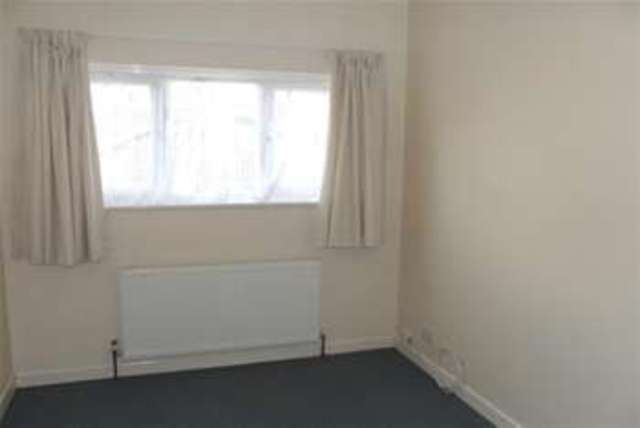  Image of 2 bedroom Detached house to rent in Guildford Road Portsmouth PO1 at Portsmouth, PO1 5HX