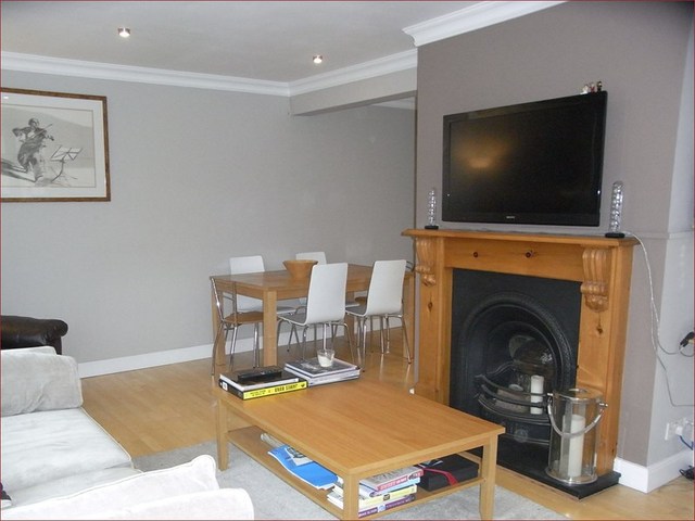  Image of 3 bedroom Flat for sale in Hadley Road New Barnet Barnet EN5 at Hadley Road  New Barnet, EN5 5QP