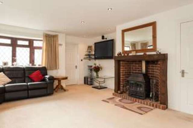  Image of 5 bedroom Detached house for sale in Green Lane Hambledon Waterlooville PO7 at Hambledon Waterlooville Hampshire, PO7 4SX