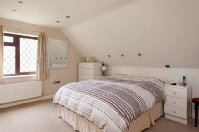  Image of 5 bedroom Detached house for sale in Green Lane Hambledon Waterlooville PO7 at Hambledon Waterlooville Hampshire, PO7 4SX