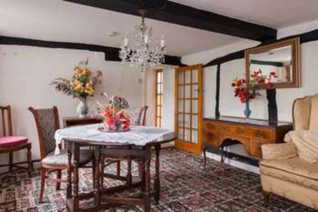  Image of 2 bedroom Cottage for sale in Vicarage Lane Hambledon Waterlooville PO7 at Hambledon Waterlooville Hampshire, PO7 4RP