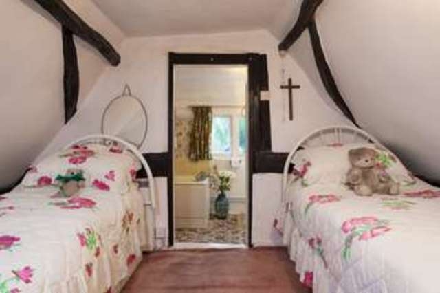  Image of 2 bedroom Cottage for sale in Vicarage Lane Hambledon Waterlooville PO7 at Hambledon Waterlooville Hampshire, PO7 4RP