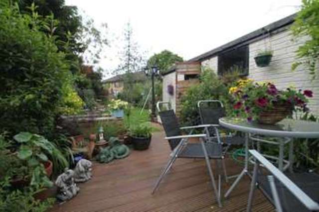  Image of 3 bedroom Semi-Detached house for sale in Hamilton Avenue Tolworth Surbiton KT6 at Tolworth Surbiton Surrey, KT6 7PN