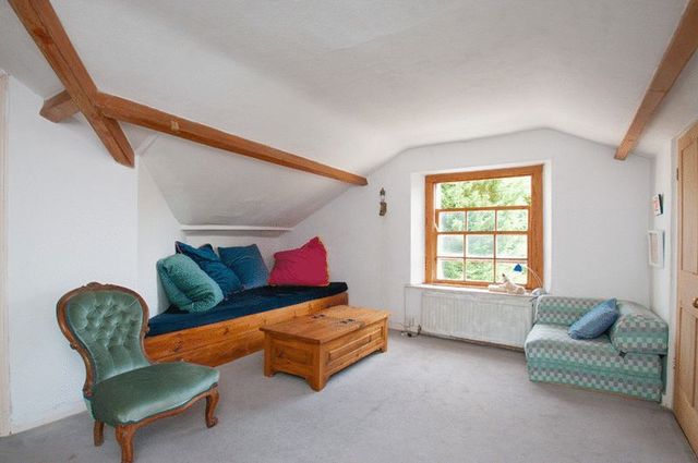  Image of 5 bedroom Semi-Detached house for sale in Hampton Park Redland Bristol BS6 at Hampton Park  Bristol, BS6 6LQ