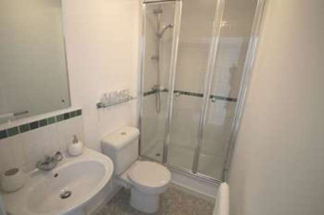 Image of 2 bedroom Flat to rent in Harbour Road Portishead Bristol BS20 at Harbour Road Portishead BRISTOL, BS20 7JN