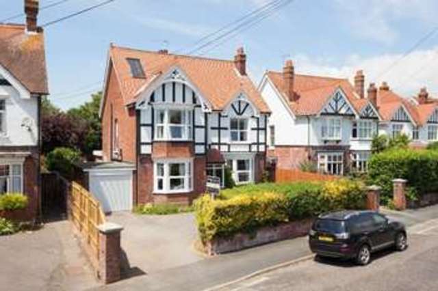  Image of 5 bedroom Detached house for sale in Bellair Road Havant PO9 at Warblington Havant Hampshire, PO9 2RG