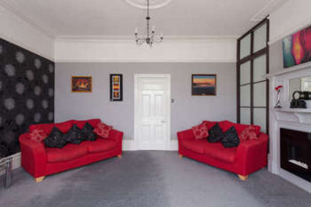  Image of 5 bedroom Detached house for sale in Grove Road Havant PO9 at Havant Hampshire, PO9 1AR