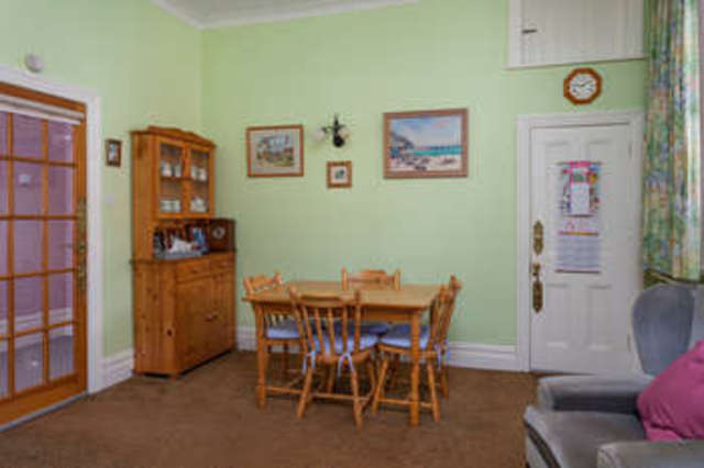  Image of 5 bedroom Detached house for sale in Grove Road Havant PO9 at Havant Hampshire, PO9 1AR