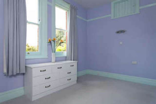  Image of 5 bedroom Detached house for sale in Grove Road Havant PO9 at Havant Hampshire, PO9 1AR