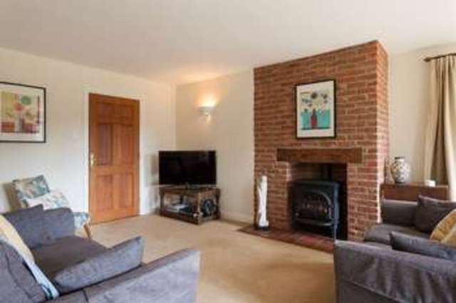  Image of 5 bedroom Detached house for sale in St. Catherines Road Hayling Island PO11 at Hayling Island Hampshire, PO11 0HE
